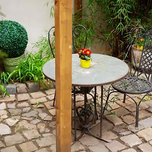 Romantic Nest Under Castle Appartement